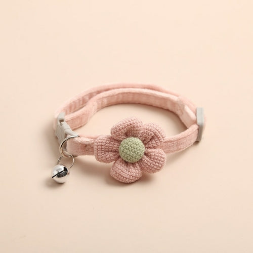 Cute Knitted Flower Pet Adustable Collar With Bell