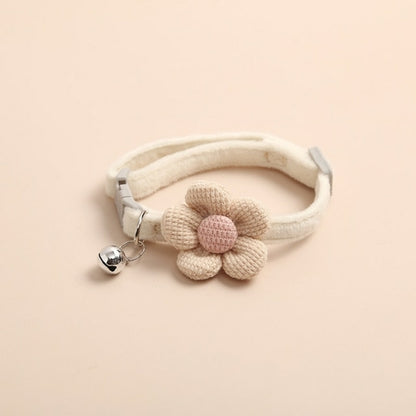 Cute Knitted Flower Pet Adustable Collar With Bell