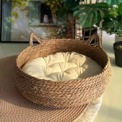 Rattan Woven Cattail Grass Bed