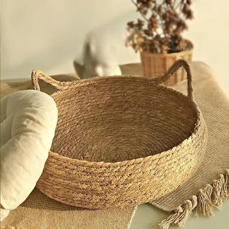 Rattan Woven Cattail Grass Bed